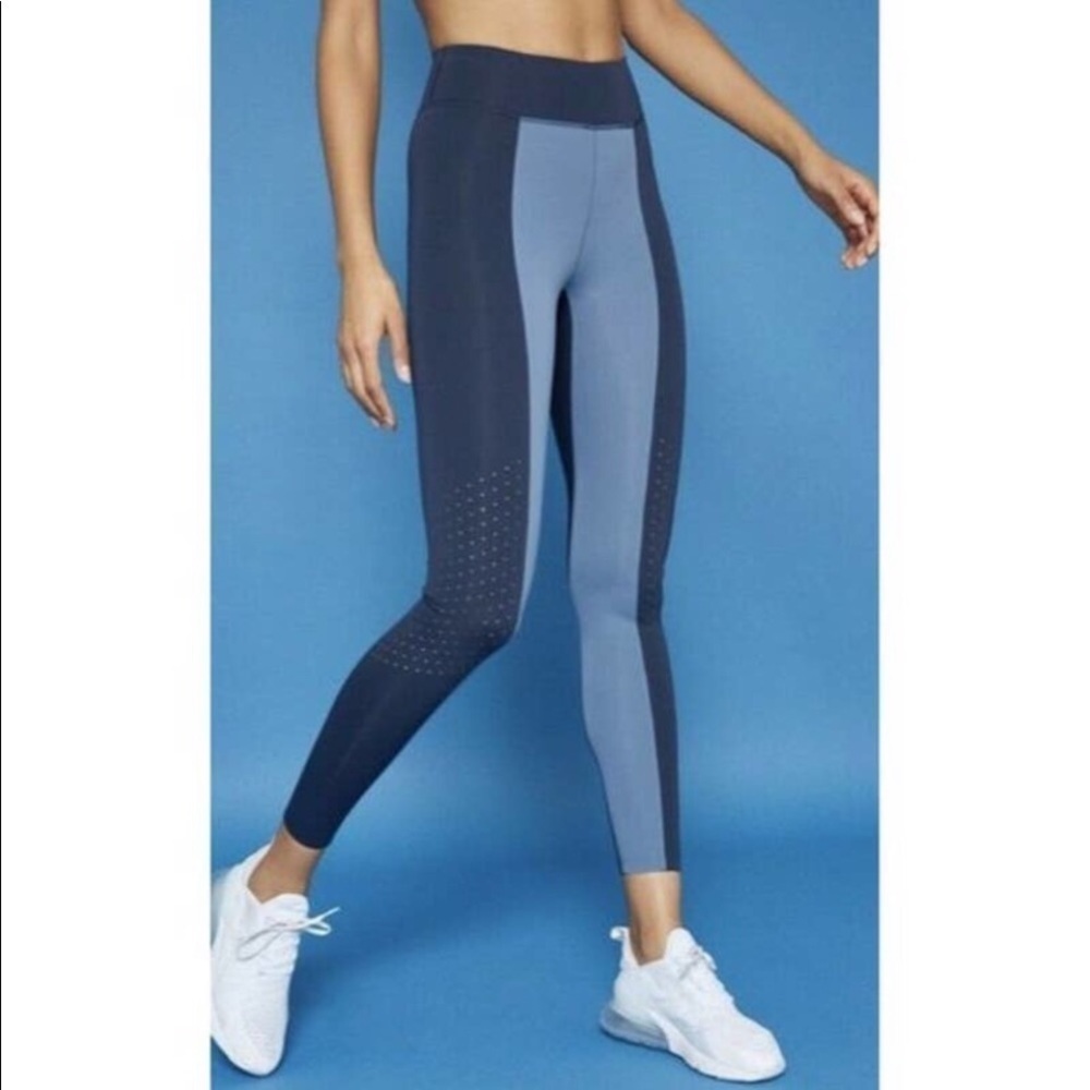 Bandier DLC Leggings Resistance Activewear Pants In Navy And Dusk Blue